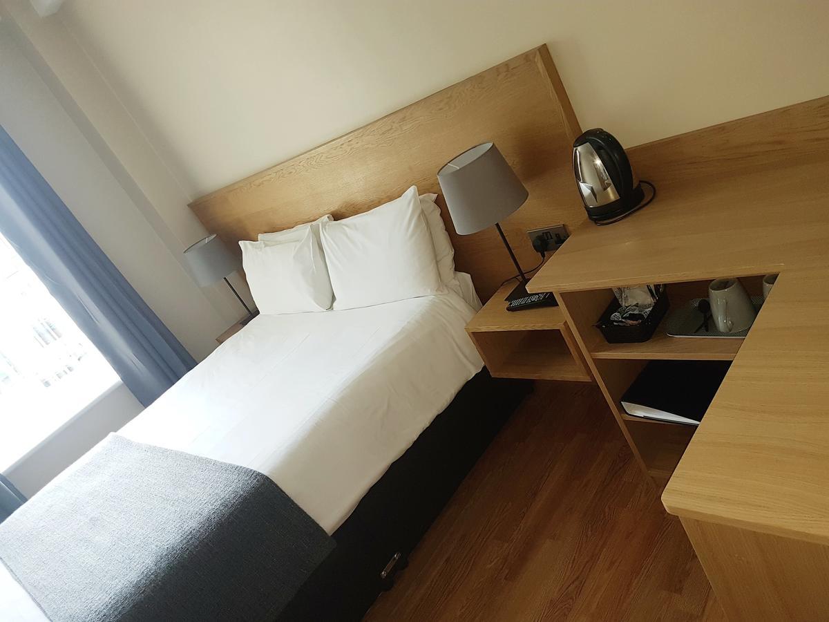 Bed and Breakfast Belfast House Кукстаун Экстерьер фото